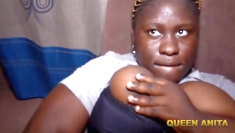 Ebony hottie gets fucked and cums in her landlord's cleft