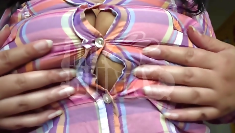 Sexy ebony babe in black stockings exposing her body