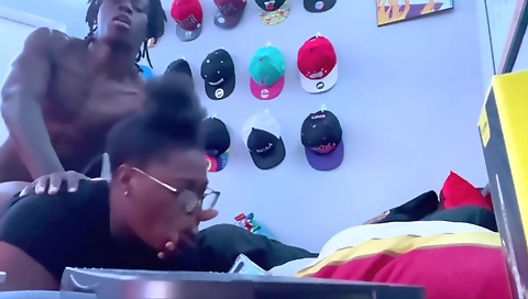 Big ass ebony girl making her mouth aching with pleasure