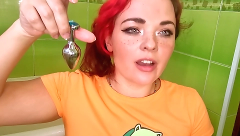 Ebony slut uses her big cock in her pussy after deepthroating