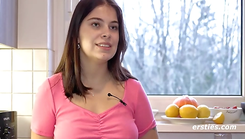 Big-assed ebony and a tattooed brunette in threesomes