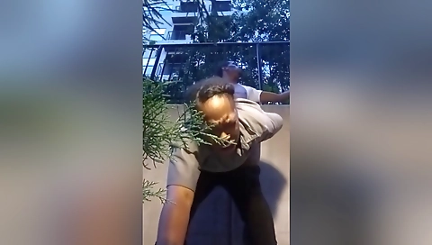 Ebony security guard with tattoos enjoys a quickie